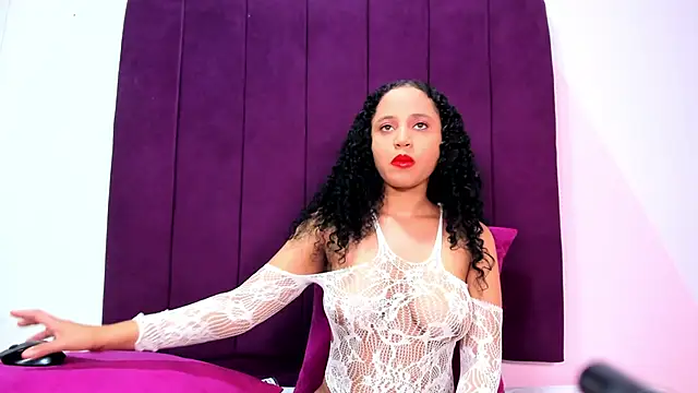 Snapshot of abby_ssmith chatting on January 2025 11:39:02 AM abby ssmith online show from January 2025 11:39:02 AM