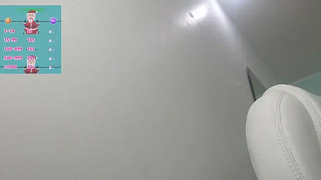 Snapshot of sussy_leon chatting on December 2024 12:49:01 PM sussy leon online show from December 2024 12:49:01 PM