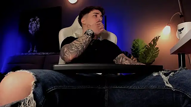 uptomatty online show from April 2026 07:47:02 AM