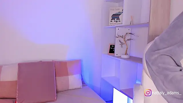 nattaly adams online show from February 2025 10:54:01 PM