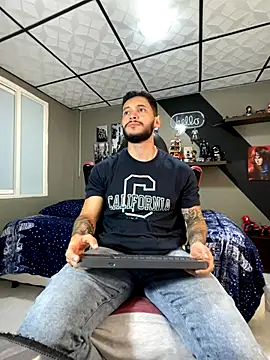 marcel crawford96 online show from November 2025 02:06:01 PM