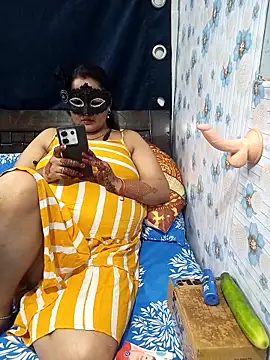 tina8th online show from October 2025 05:00:01 PM