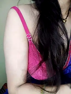 Snapshot of Fair-magic-woman chatting on March 2025 06:59:02 PM Fair-magic-woman online show from March 2025 06:59:02 PM