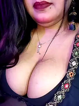 Suhanakhan00 online show from March 2025 04:54:02 AM