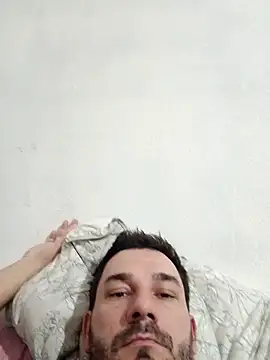 Snapshot of KAZADO_LIBERAL chatting on September 2025 01:00:01 AM KAZADO LIBERAL online show from September 2025 01:00:01 AM