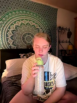 Vixen Mistress Ali online show from December 2025 09:00:01 PM