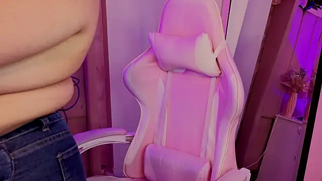 MollyBigBoobs12 online show from February 2026 09:31:01 PM