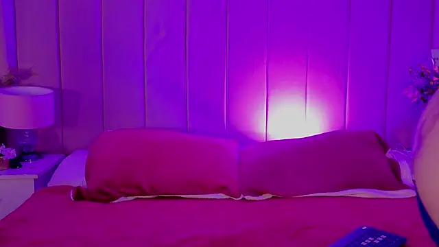 MollyBigBoobs12 online show from April 2026 10:04:01 PM