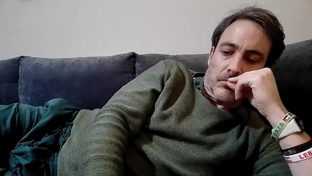 basquehotboy online show from January 2025 11:02:02 PM