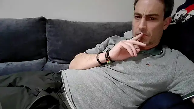 basquehotboy online show from February 2025 11:13:01 PM