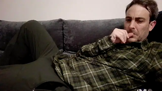 basquehotboy online show from February 2025 12:04:01 AM