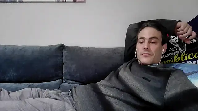 basquehotboy online show from February 2025 10:31:02 PM