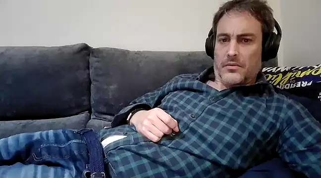 basquehotboy online show from March 2025 10:44:01 PM