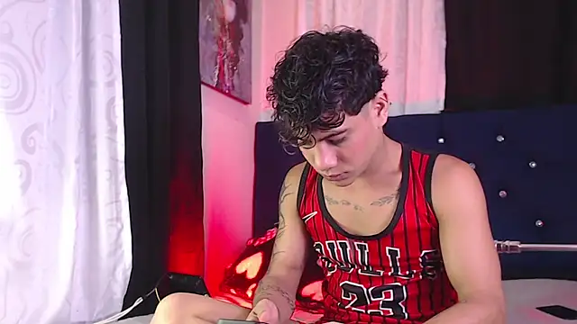 Sexys Boys Hot1 online show from February 2026 01:57:01 AM