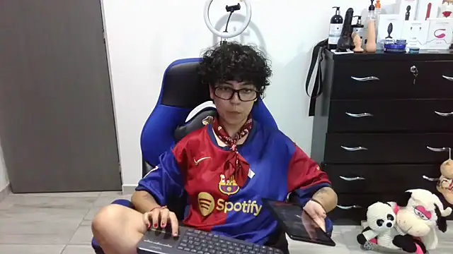 thomascooper7 online show from February 2026 12:30:02 AM