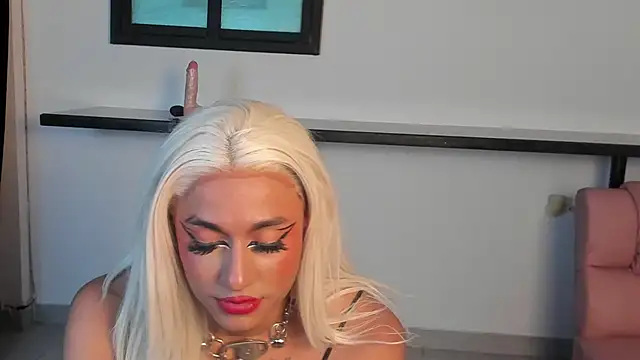 Snapshot of Sabrina_Rosse__ chatting on January 2025 06:39:01 AM Sabrina Rosse online show from January 2025 06:39:01 AM