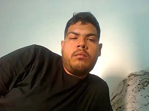 Snapshot of granslam_ chatting on October 2025 02:18:01 PM granslam  online show from October 2025 02:18:01 PM