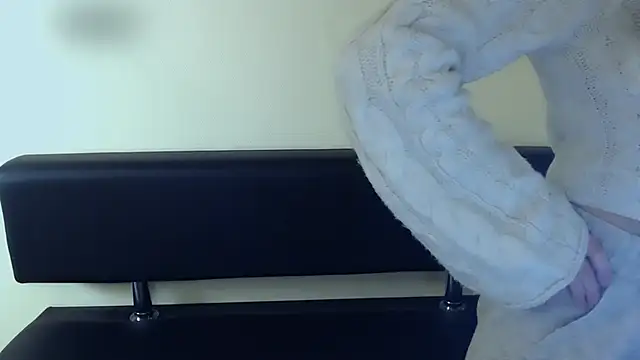 LaimaV  online show from February 2026 02:18:01 PM