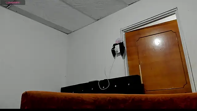 Snapshot of chloe_evanx_ chatting on December 2024 07:36:01 PM chloe evanx  online show from December 2024 07:36:01 PM