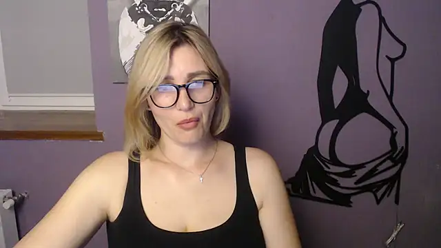 Snapshot of _sexy_lady chatting on June 2026 01:56:01 PM sexy lady online show from June 2026 01:56:01 PM