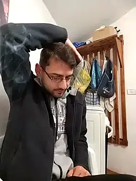 HungEddy online show from December 2024 11:08:02 PM