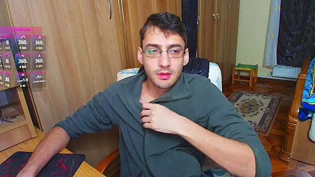 HungEddy online show from December 2024 03:16:01 PM