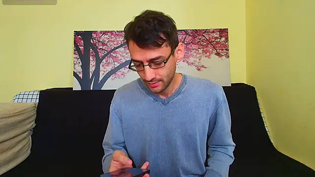 HungEddy online show from October 2025 11:20:02 AM