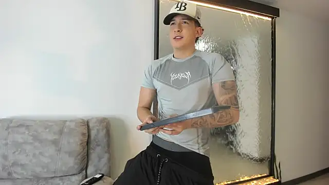 emmanuel scor online show from October 2025 05:15:02 PM