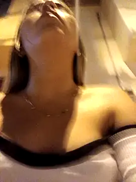 Snapshot of GIRL_DONCELLA chatting on March 2025 12:20:01 AM GIRL DONCELLA online show from March 2025 12:20:01 AM