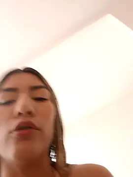 Snapshot of GIRL_DONCELLA chatting on March 2025 08:31:02 PM GIRL DONCELLA online show from March 2025 08:31:02 PM