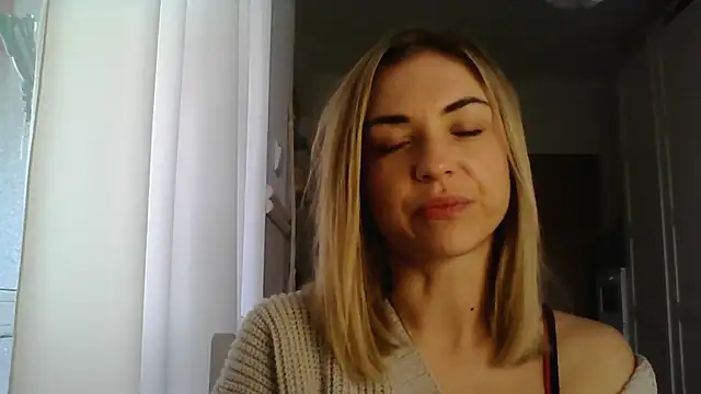 Snapshot of ashley_xlove chatting on February 2025 07:50:02 AM ashley xlove online show from February 2025 07:50:02 AM