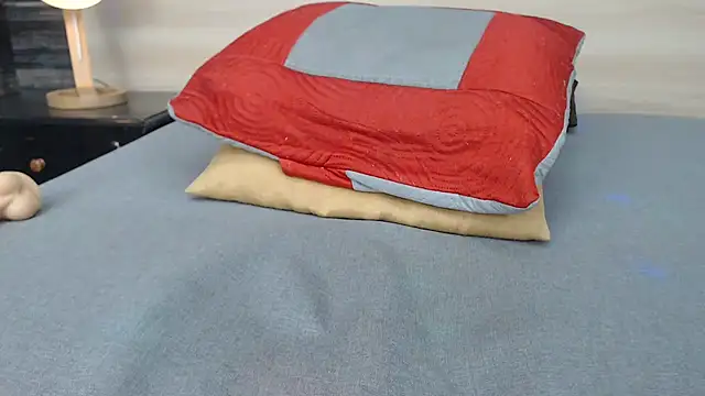 nahomibecker online show from March 2025 03:06:01 PM