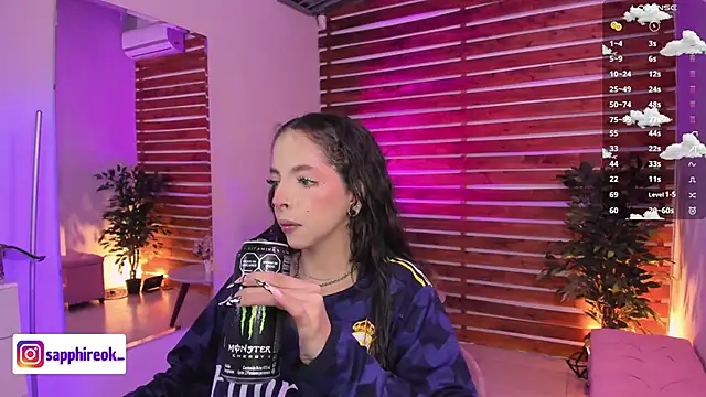 Snapshot of Sapphire_Venuss chatting on November 2025 01:26:02 AM Sapphire Venuss online show from November 2025 01:26:02 AM