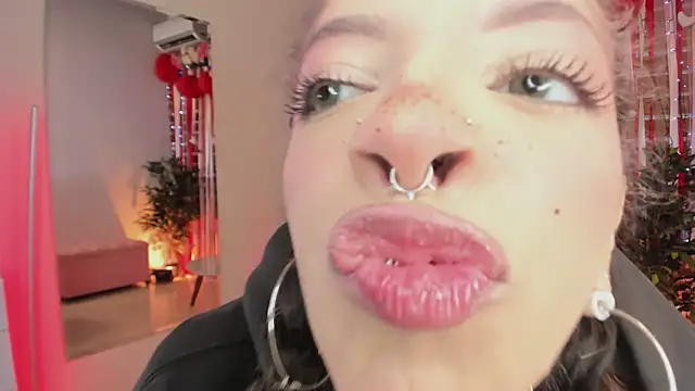 Sapphire Venuss online show from February 2026 12:40:01 AM