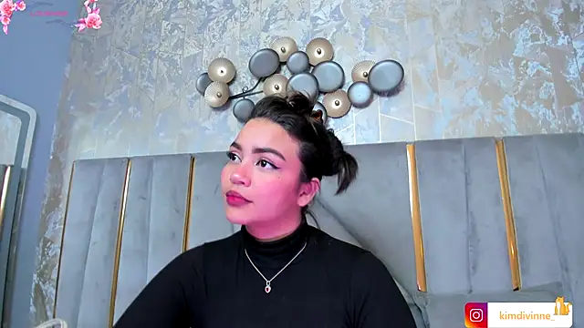 KimDevinne online show from September 2025 02:55:02 AM