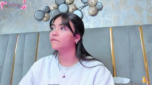 KimDevinne online show from February 2026 02:37:01 AM