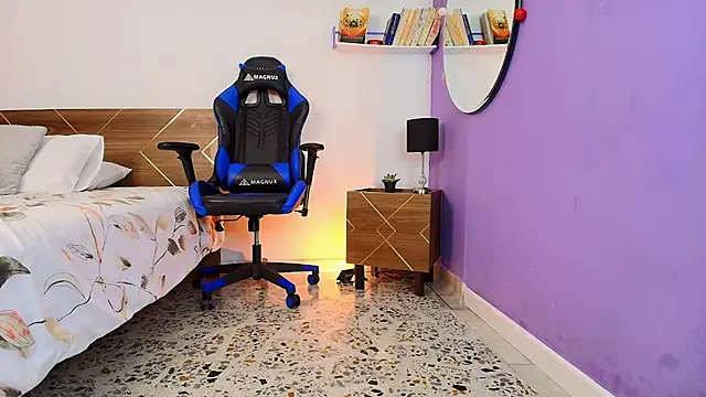 amber maxwell online show from March 2025 11:50:02 PM