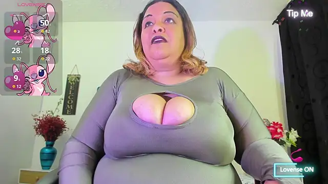 Dubraska1 online show from September 2025 08:20:01 PM