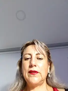 almaluna7 online show from October 2025 12:36:01 AM