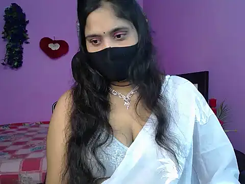 Hot Maleka online show from May 2026 04:47:02 PM