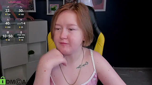 Sara Robinson online show from November 2025 03:07:01 AM