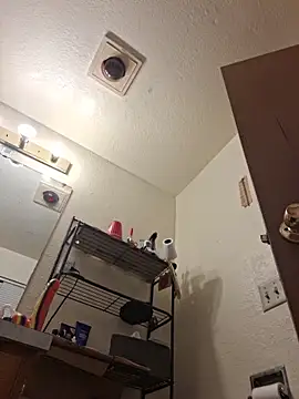 Snapshot of SlammyDjr chatting on February 2026 11:27:01 AM SlammyDjr online show from February 2026 11:27:01 AM