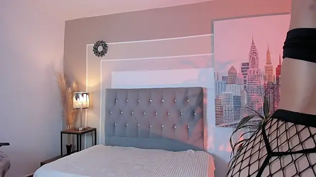 Snapshot of valeriavibes chatting on December 2024 07:15:02 PM valeriavibes online show from December 2024 07:15:02 PM