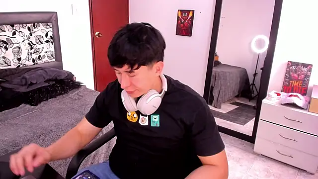 setsuna10 online show from March 2025 08:35:02 PM