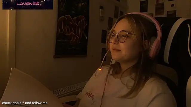 Snapshot of JacyWinslat chatting on October 2025 03:03:02 PM JacyWinslat online show from October 2025 03:03:02 PM