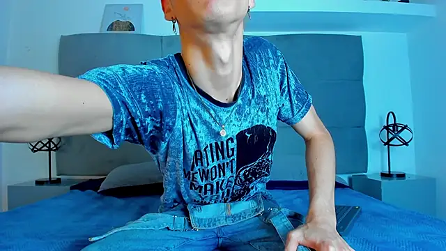 NeoRaptis online show from March 2025 08:11:01 PM