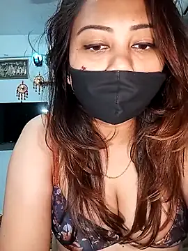 Snapshot of Cute-mona chatting on March 2025 10:49:02 PM Cute-mona online show from March 2025 10:49:02 PM