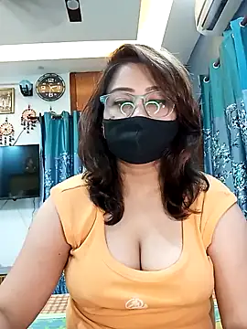 Snapshot of Cute-mona chatting on September 2025 09:08:02 AM Cute-mona online show from September 2025 09:08:02 AM