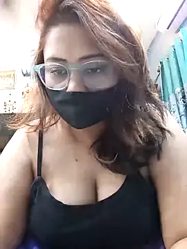 Snapshot of Cute-mona chatting on November 2025 07:24:01 PM Cute-mona online show from November 2025 07:24:01 PM