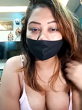 Snapshot of Cute-mona chatting on January 2026 10:30:02 AM Cute-mona online show from January 2026 10:30:02 AM